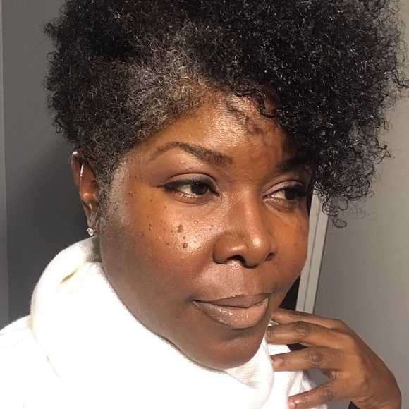 Meet your Posher, iWildflower - Picture 4 of 4